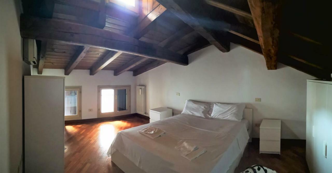 Farolfi Apartments Pepoli Bologna Kültér fotó